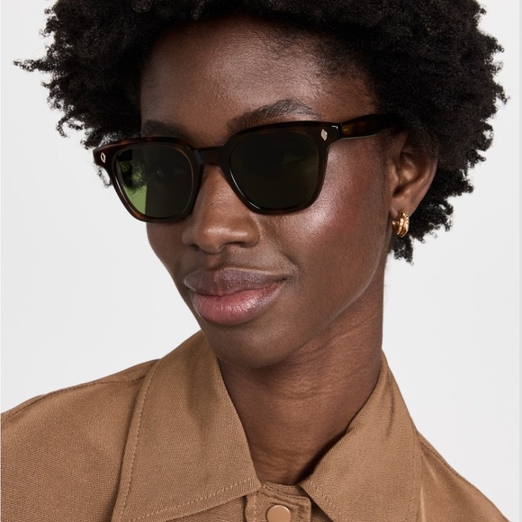 Garrett Leight Tortoise Broadway Sunglasses with Olive Lenses - Picture 3 of 5